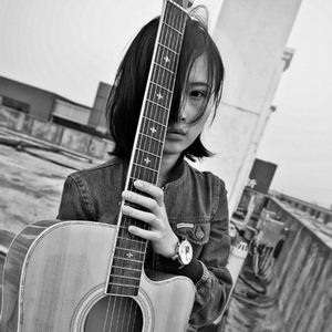 摸胸舔弄下艹网站在线观看
